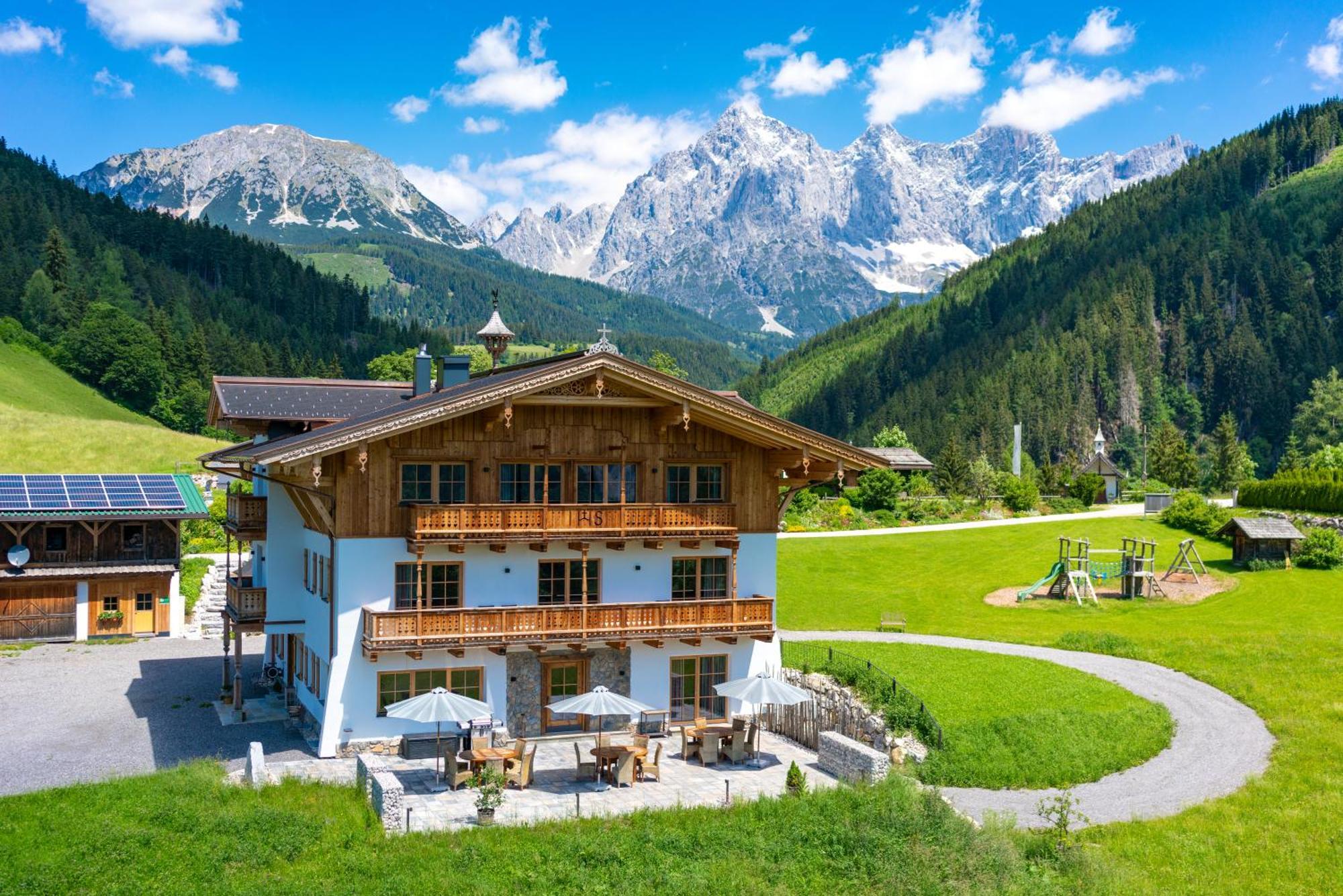 Ferienhaus Mandlberggut By Globboard Schladming Bagian luar foto